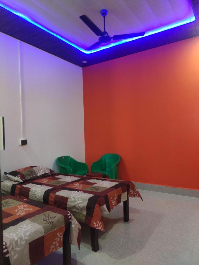 Krishna Kunj Homestay Rishīkesh Exteriör bild