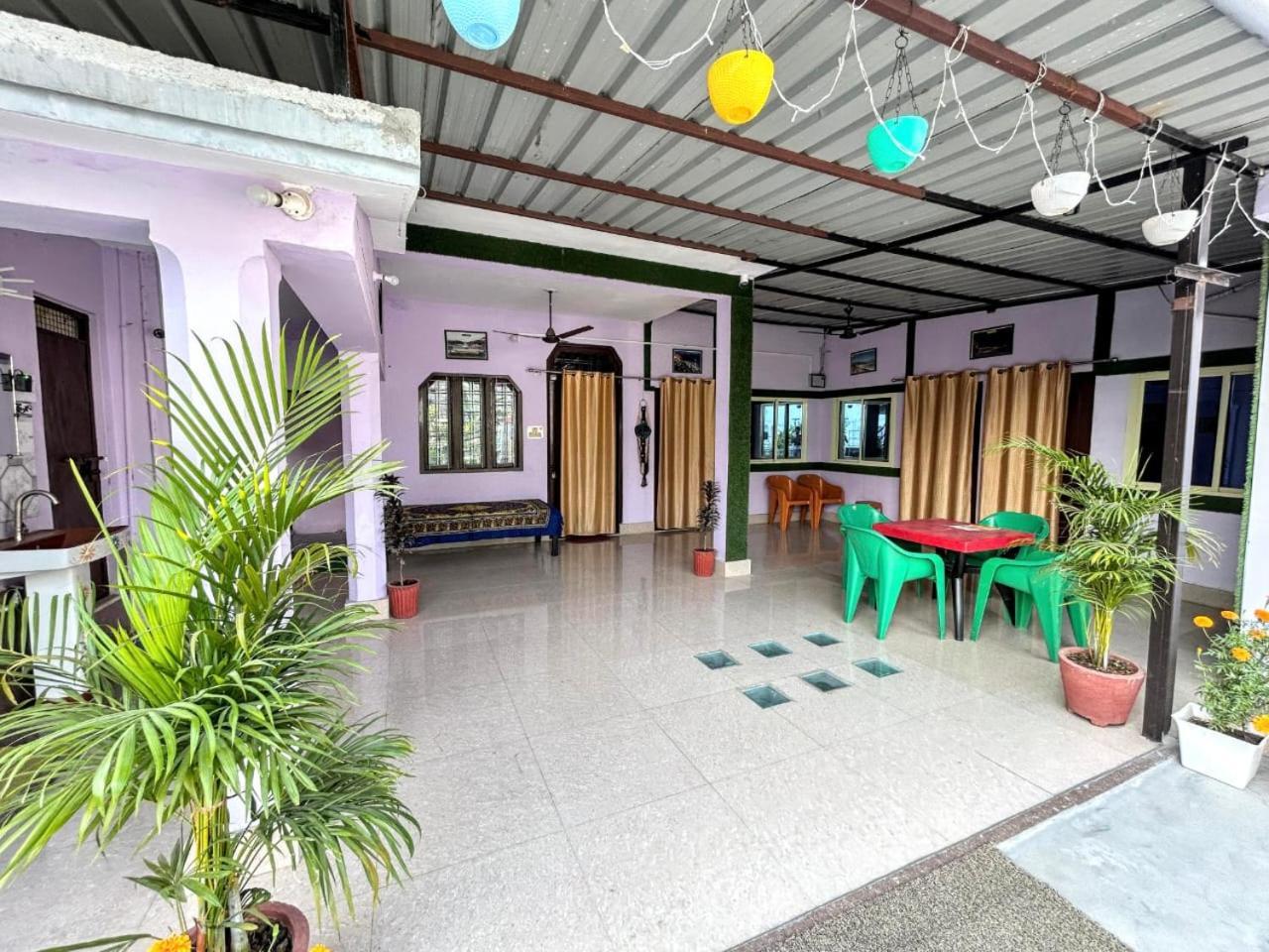 Krishna Kunj Homestay Rishīkesh Exteriör bild